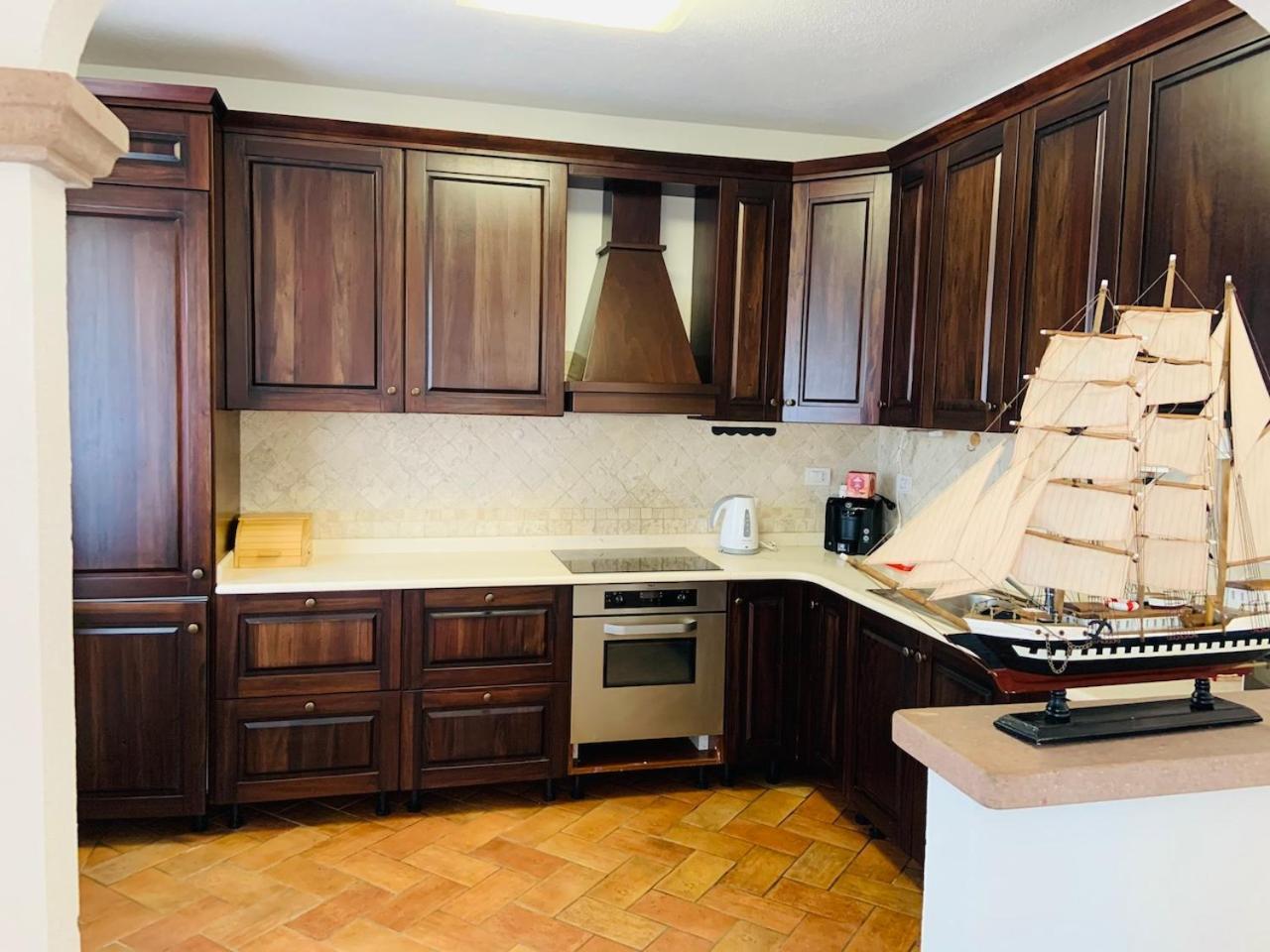 Residence Le Onde Badesi Δωμάτιο φωτογραφία